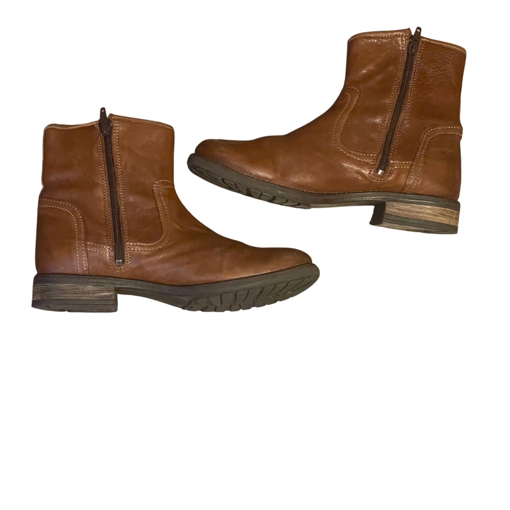 TAOS Convoy Cognac Leather Ankle‎ Boots Buckle Detail Comfort Womens SZ 38 FLAWS